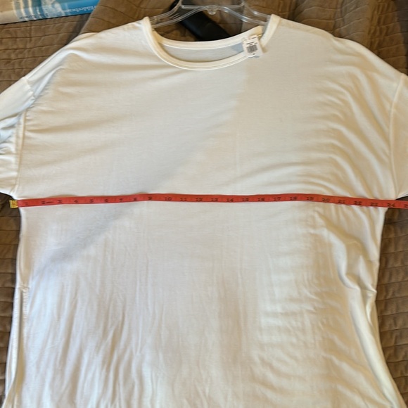 NWT Old Navy Active Top - Picture 5 of 8